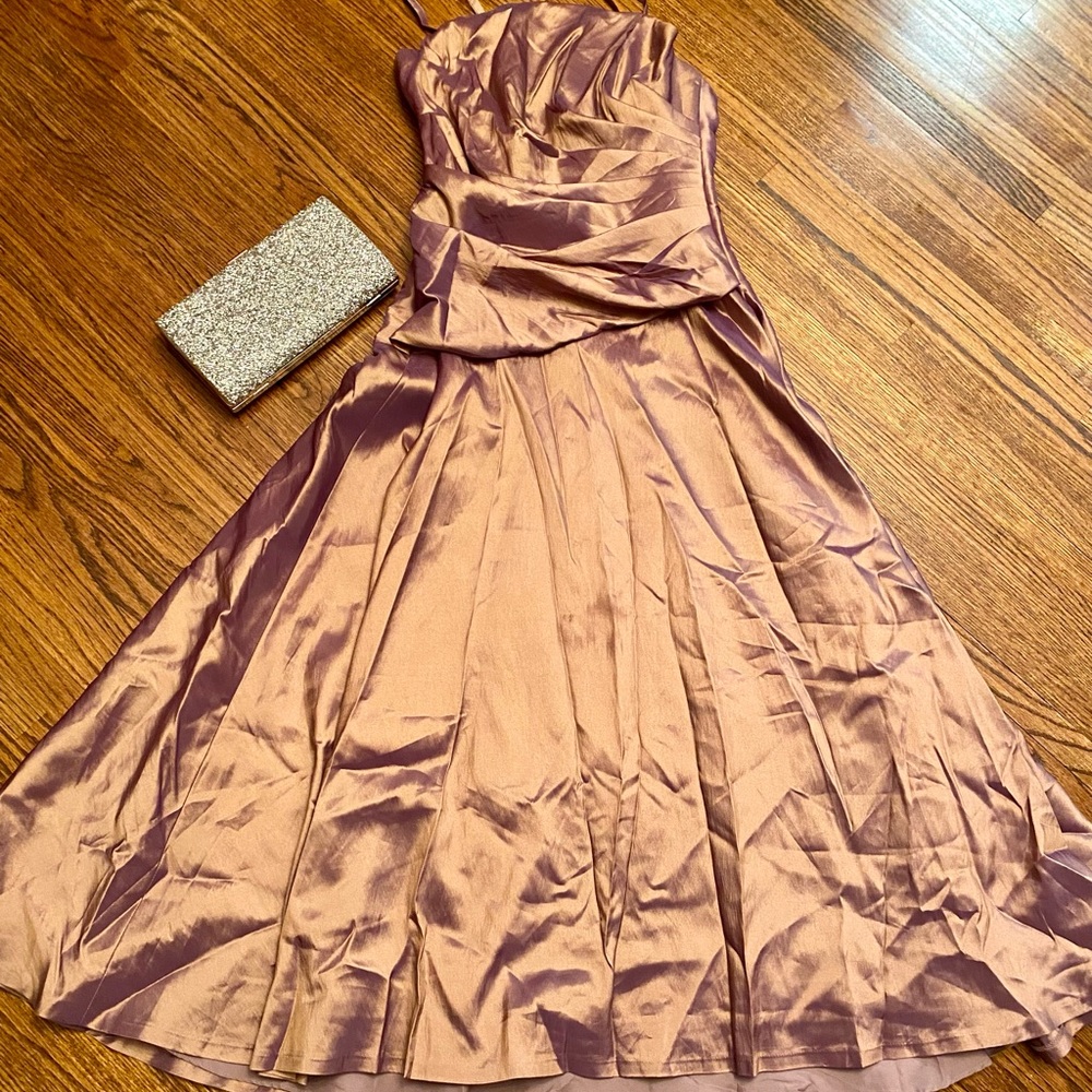 NEW! Da Vinci beautiful/ elegant GOWN ! Size 10